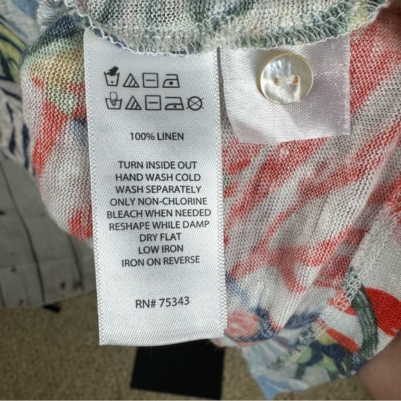 Tahari Tropical 100% Linen Button Up Back Top Size Small - Picture 6 of 7